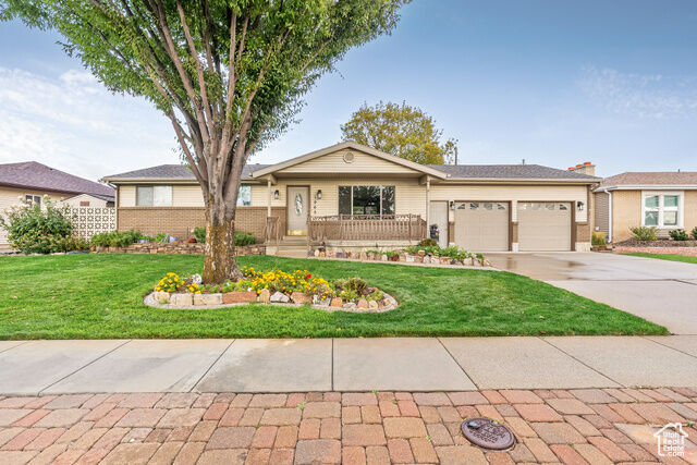Property Photo:  1965 S 700 W  UT 84087