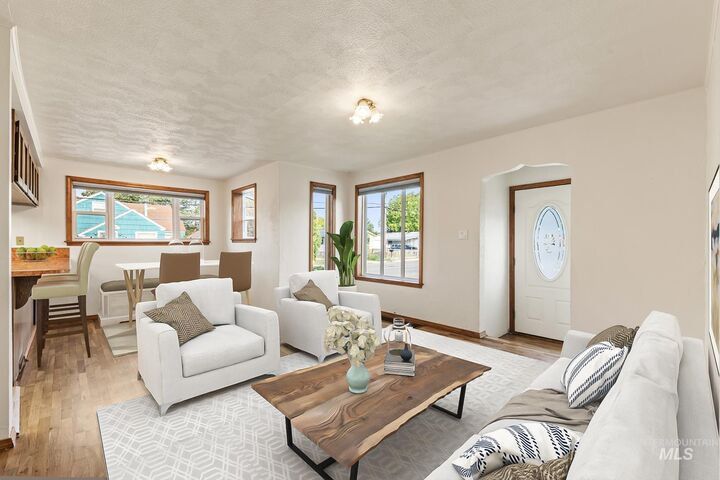 Property Photo: 247 Elmore Ave ID 83651