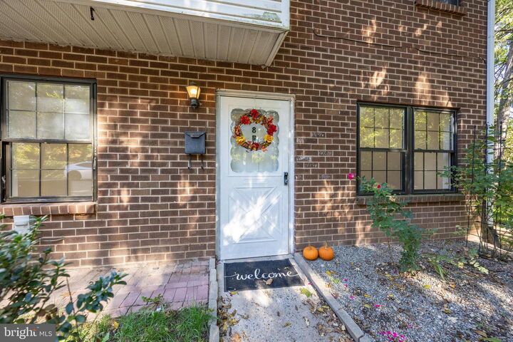 Property Photo:  8 Sawmill Run 8  PA 19401 