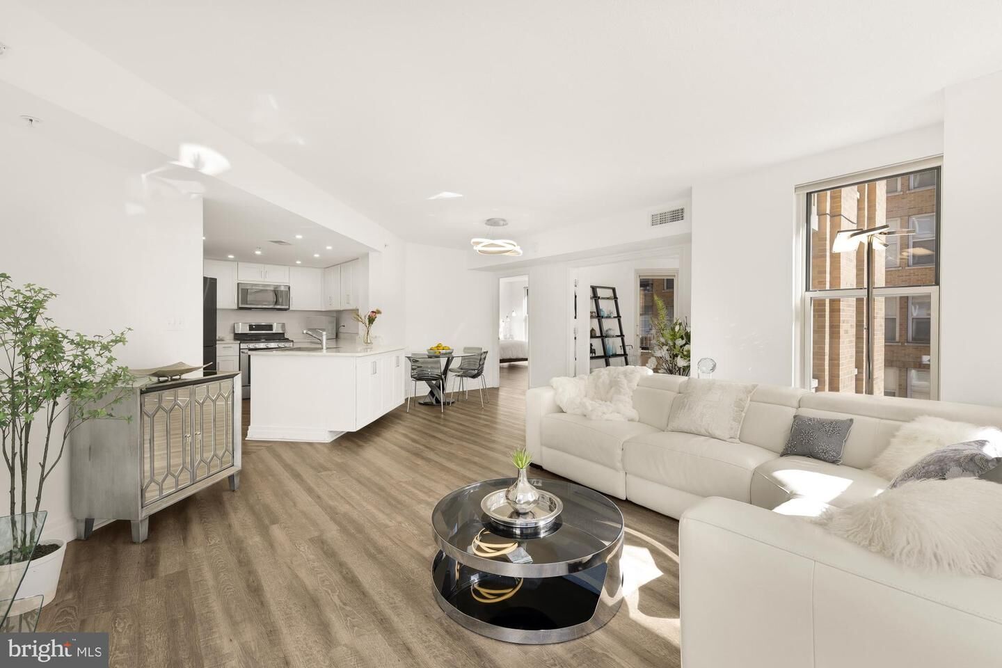 Property Photo:  915 E Street NW 815  DC 20004 