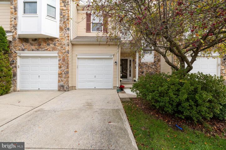 Property Photo: 15 Wyndham Court NJ 08505