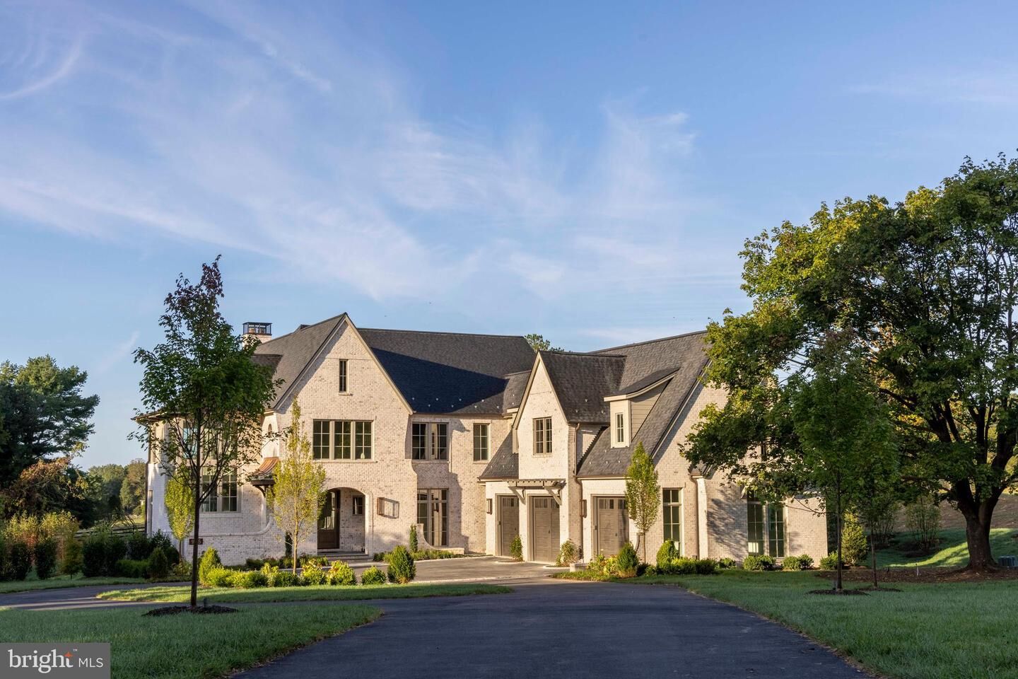 Property Photo: 9605 Georgetown Pike VA 22066
