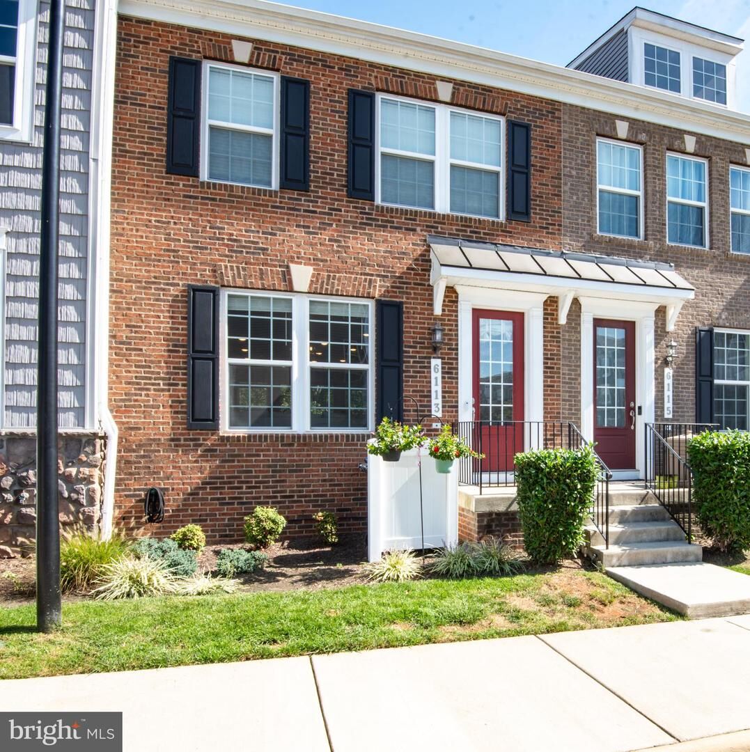 Property Photo: 6113 Camerons Ferry Drive VA 20169