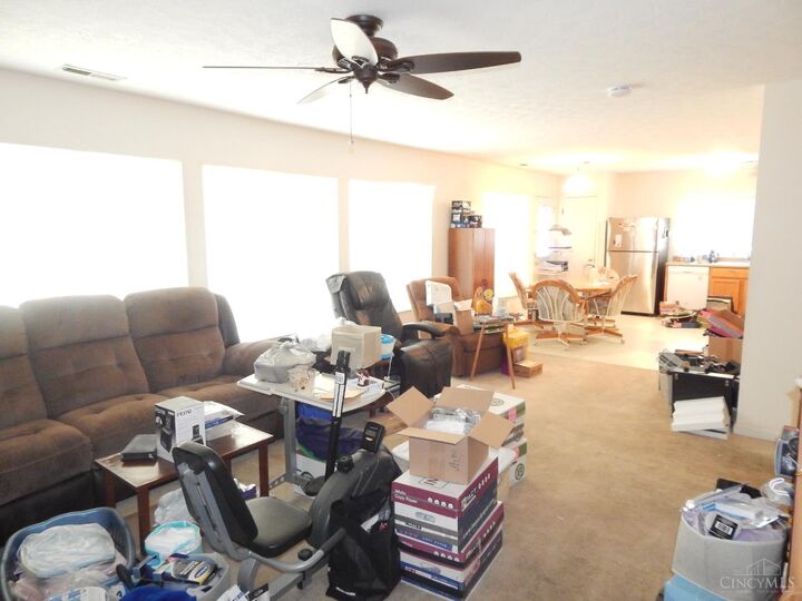 Property Photo: 1133 Reveres Run OH 45036