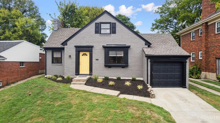Property Photo: 7247 Reading Road OH 45237