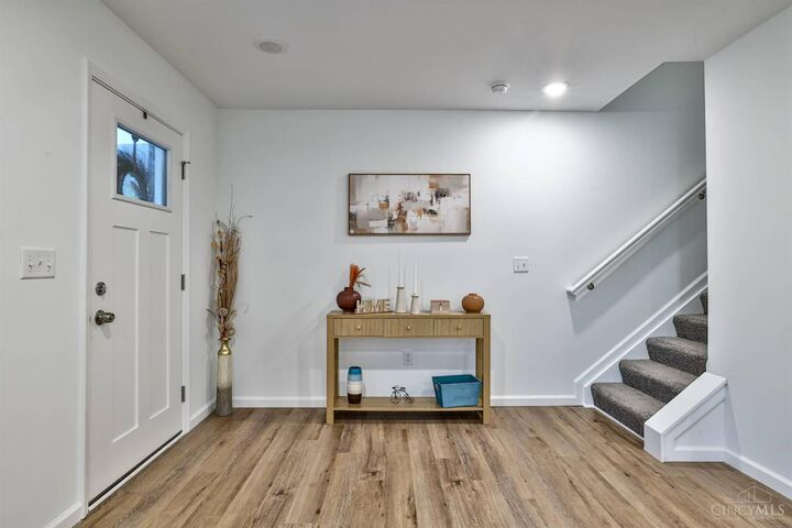 Property Photo: 1309 Regent Avenue OH 45237