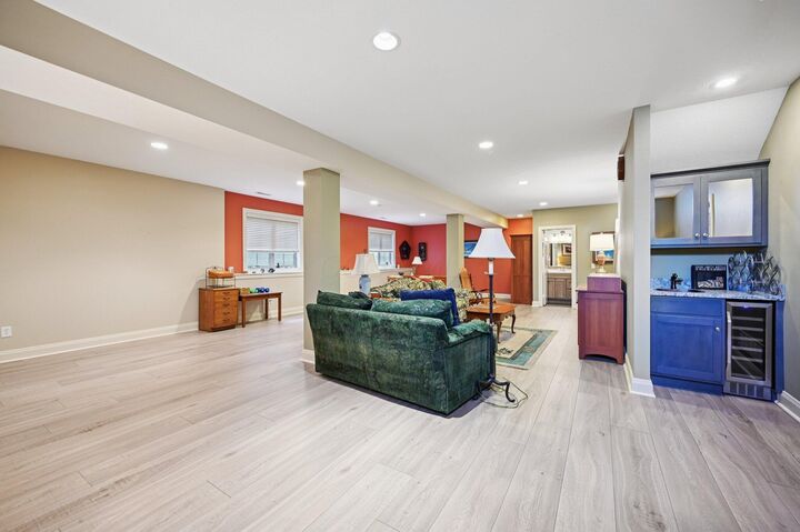 Property Photo:  953 Arcadia Boulevard  OH 43082 