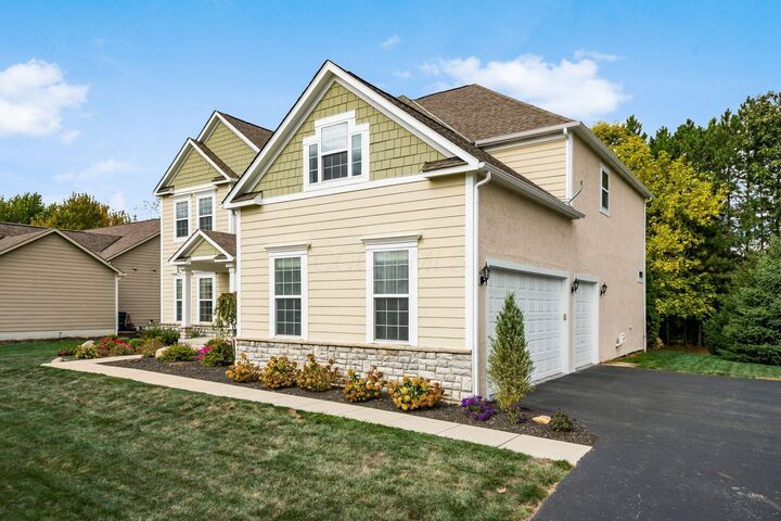 Property Photo: 6504 Shadewater Drive OH 43026