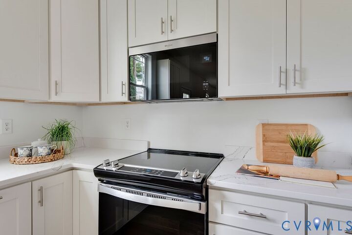 Property Photo:  3108 Johns Way  VA 23224 