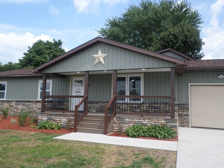 Property Photo: 74 Smedley Street PA 16428