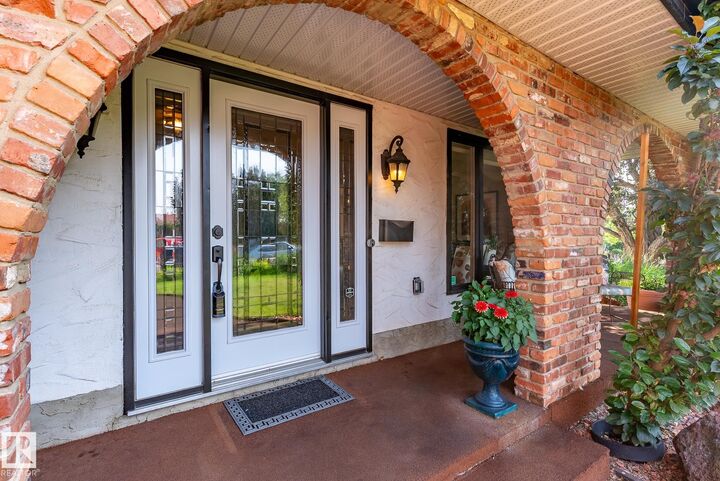 Property Photo: 14708 58 Avenue NW AB T6H 4T2