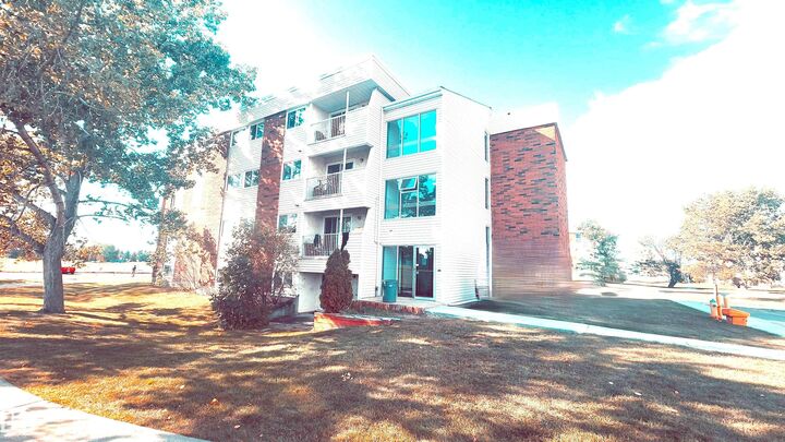 11265 31 Avenue NW 2  Edmonton AB T6V 3V7 photo