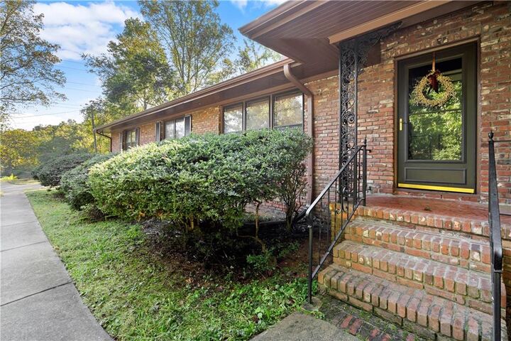 Property Photo: 188 Ivey Drive GA 30114