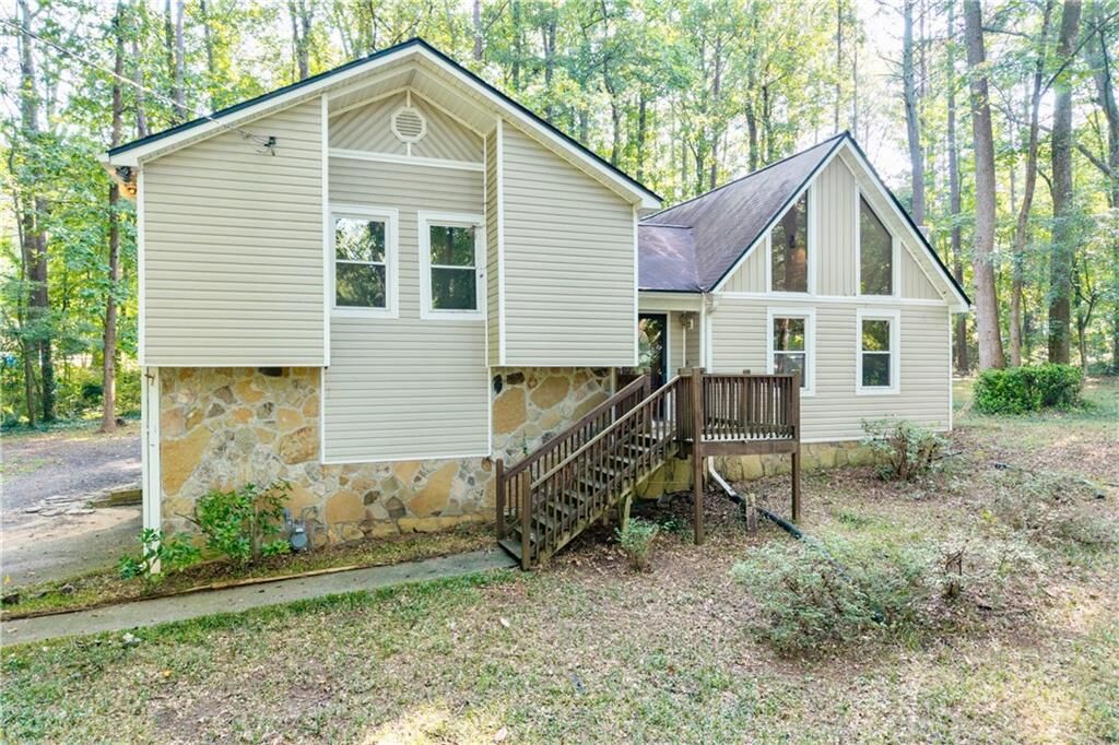 Property Photo: 2622 Sheffield Court SW GA 30064