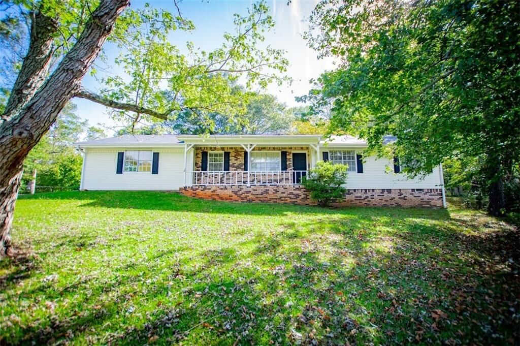 Property Photo:  2349 Shire Court  GA 30106 