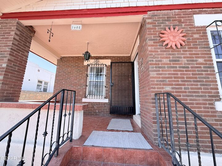 Property Photo:  1605 Dakota Street  TX 79930 
