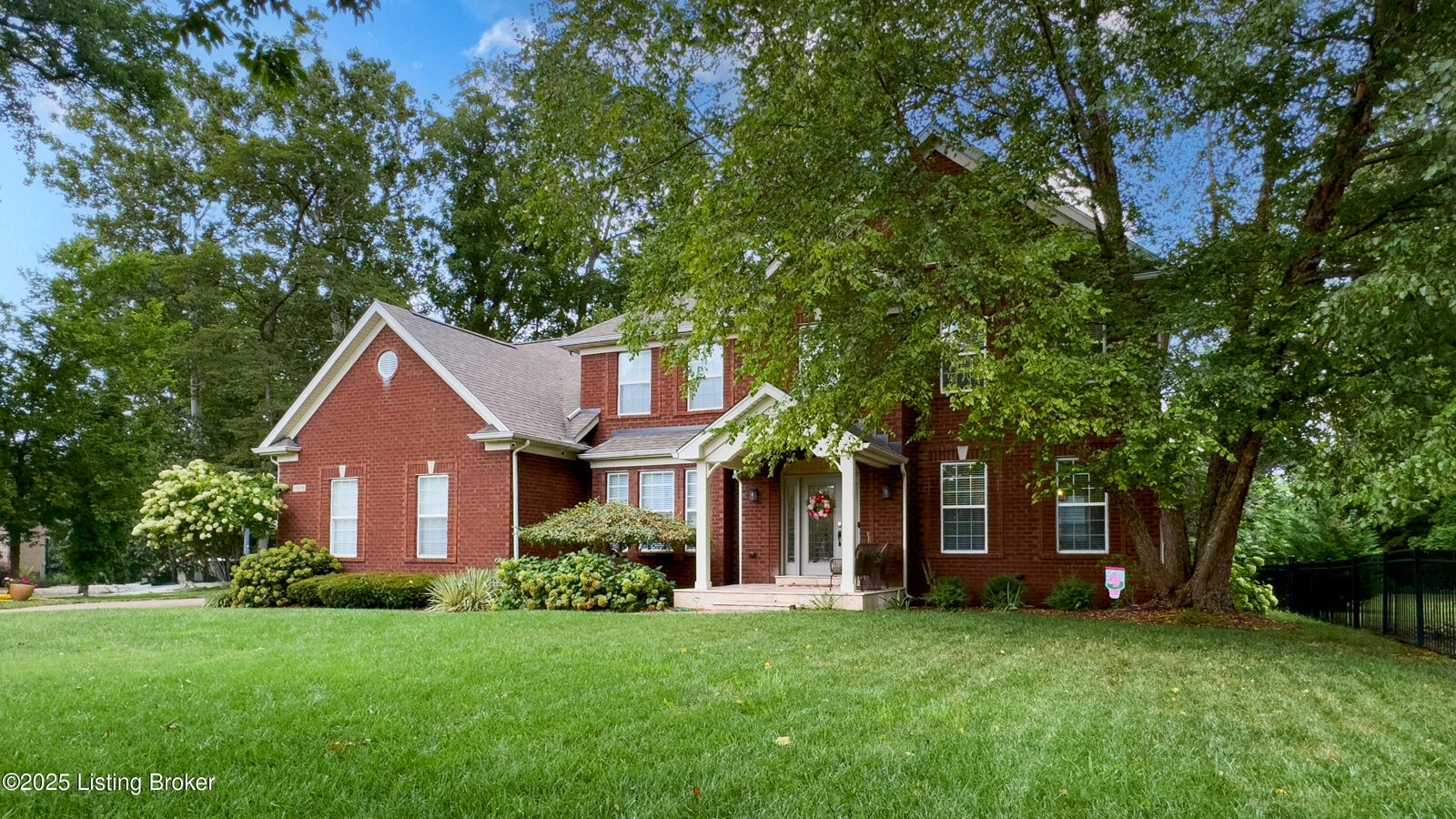 Property Photo:  10926 Worthington Ln  KY 40059 