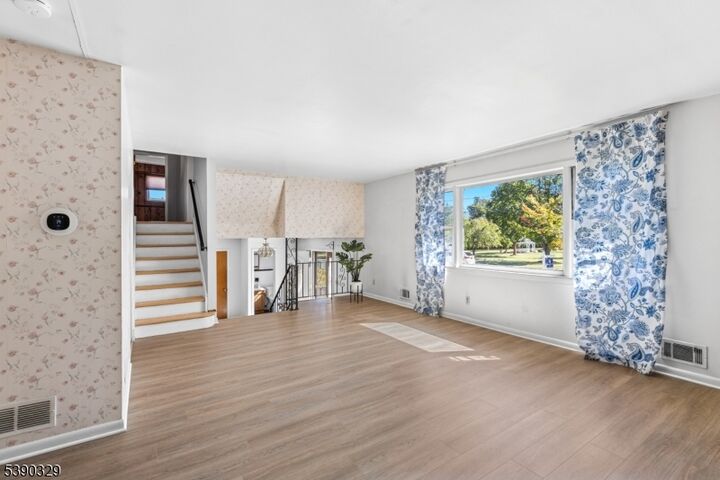 Property Photo: 294 Mountain Ave NJ 07081