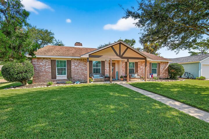 Property Photo: 16903 Paint Rock Road TX 77546