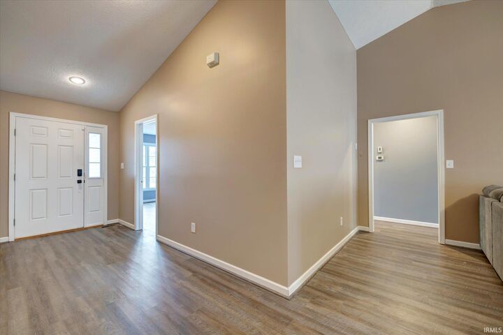 Property Photo:  1063 S Colchester Court  IN 47401 