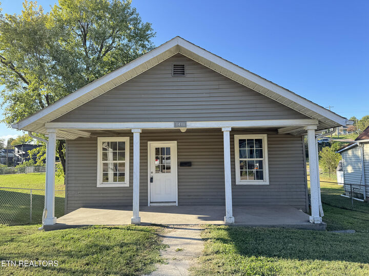1411 Brookside Ave  Knoxville TN 37921 photo
