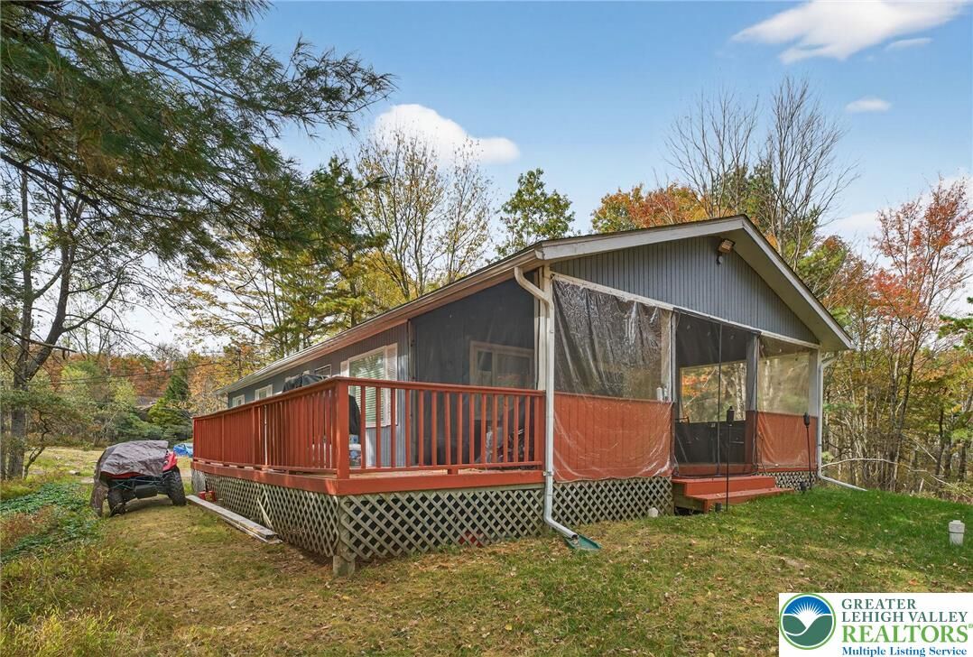 Property Photo: 189 Sage Road PA 18334