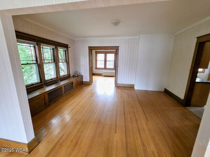 Property Photo:  301 S S. Main St. Street  OH 45810 