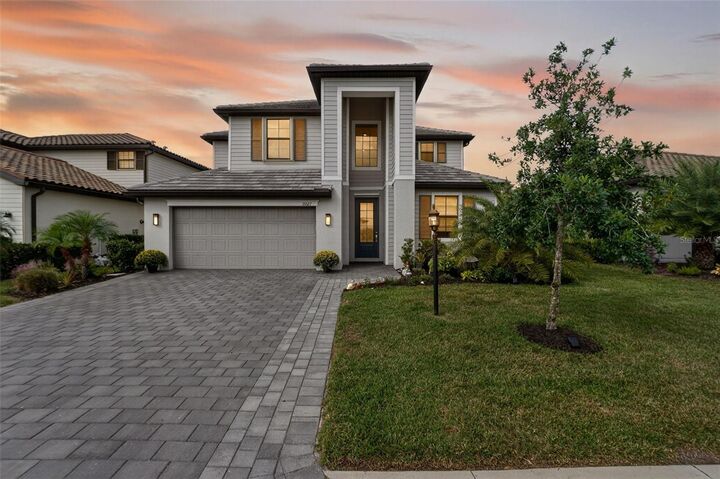15527 Islandwalk Avenue  Bradenton FL 34211 photo