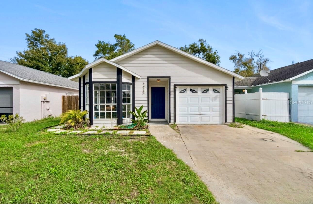 Property Photo:  4475 Goldenrain Court  FL 32808 