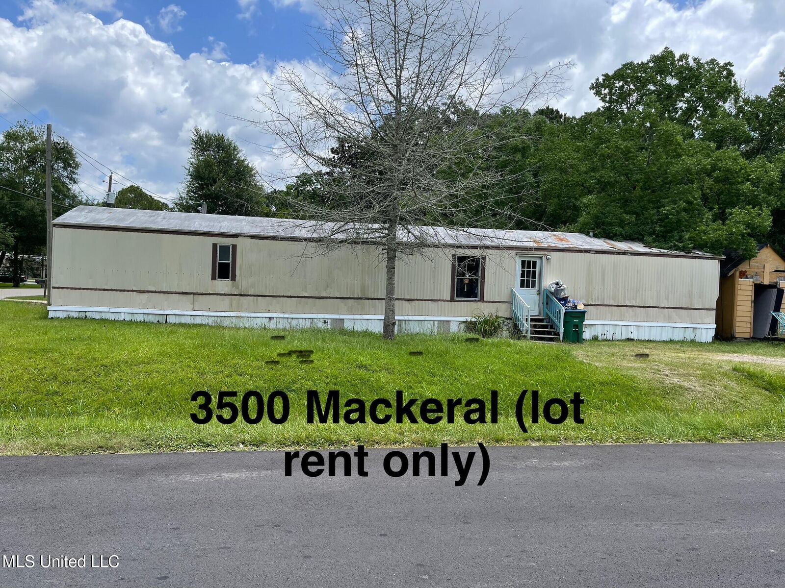 Property Photo:  3500 Mackeral Drive  MS 39553 