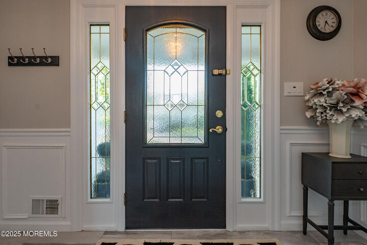 Property Photo: 6 Mary Court NJ 08850