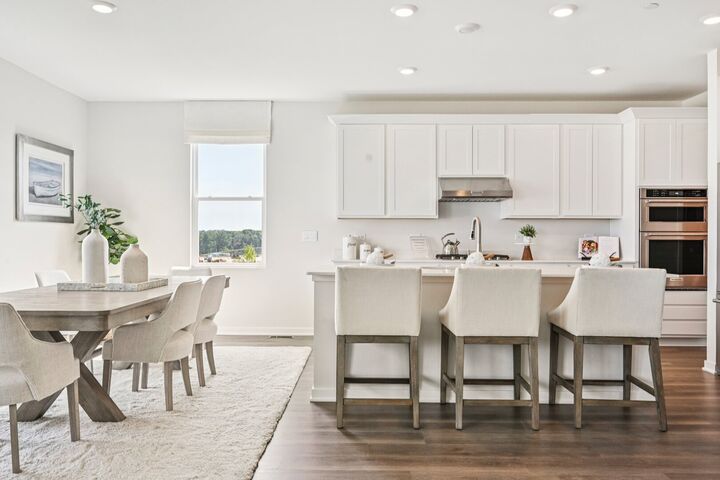 Property Photo:  1495 Vintage Drive  IL 60543 