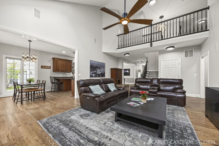 Property Photo: 1017 Tartan Court IL 60187