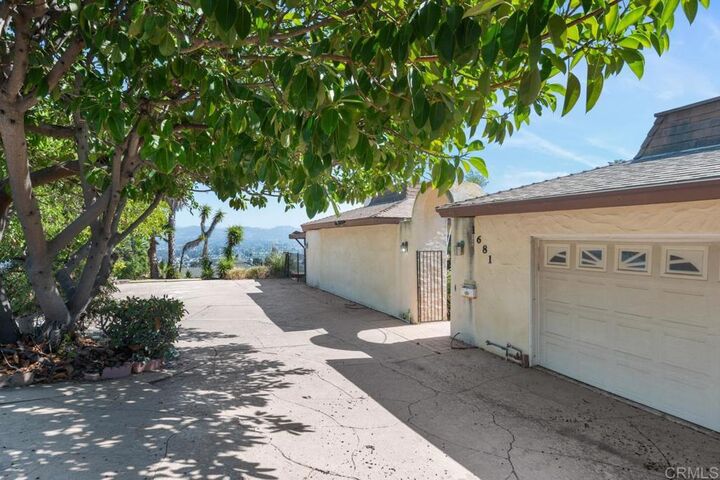 Property Photo: 1681 Hillsmont Drive CA 92020