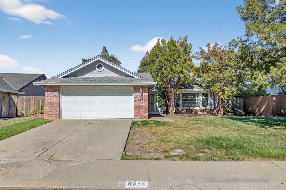 Property Photo: 6524 Paseo Del Sol Way CA 95758