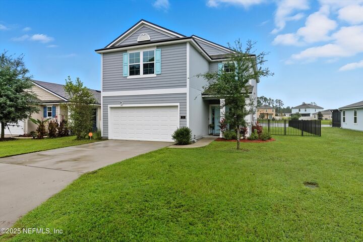 Property Photo: 114 Logrono Court FL 32084