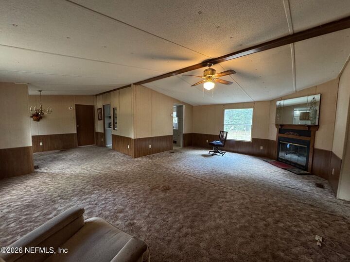 Property Photo:  910 Ofarrell Avenue  FL 32148 