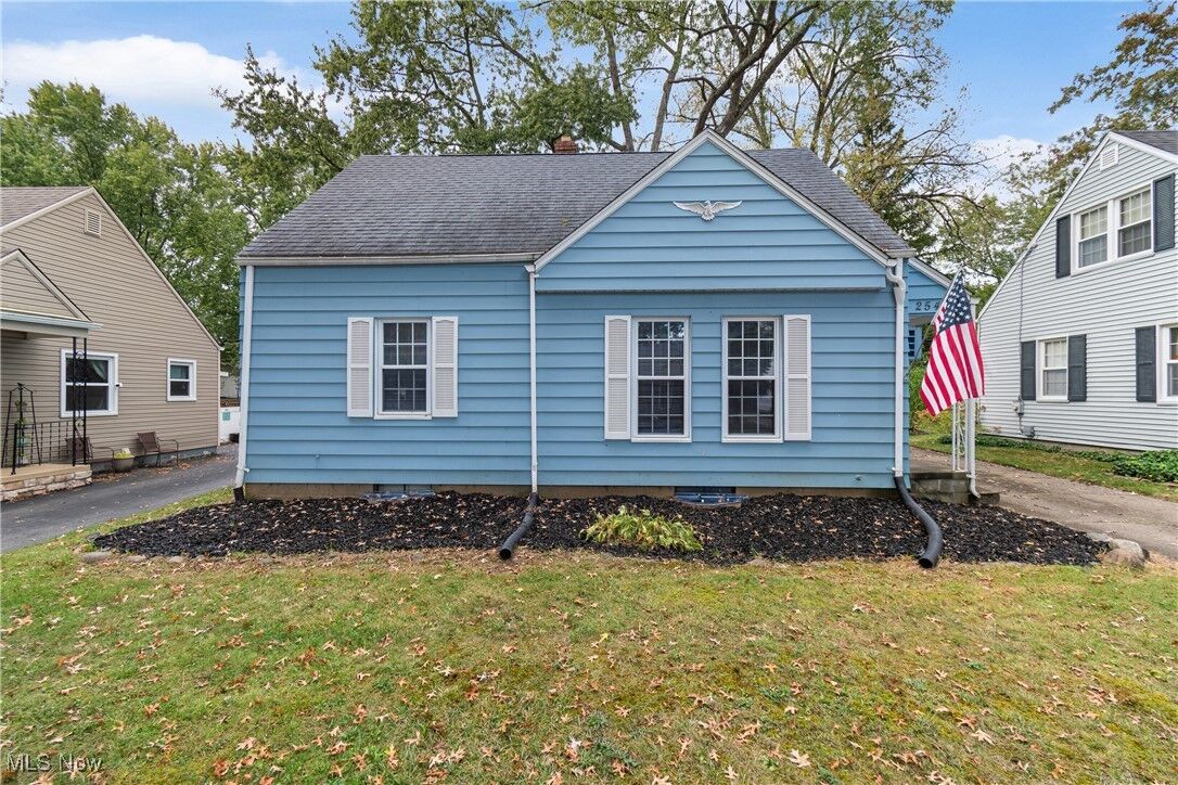 Property Photo: 2544 25th Street OH 44223