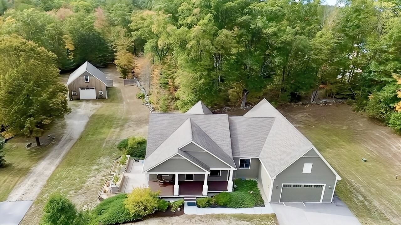 Property Photo: 102 Fieldstone Road NH 03229