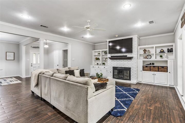 Property Photo:  14 Lillis Park Circle  TX 75020 