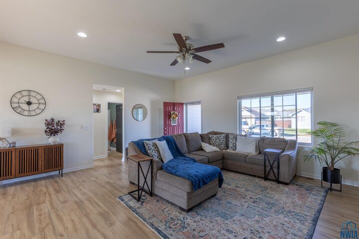 Property Photo:  3722 Le Mesa Way  NE 68776 