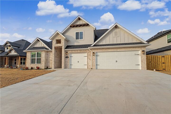 Property Photo:  310 Jenna Lane  AR 72736 