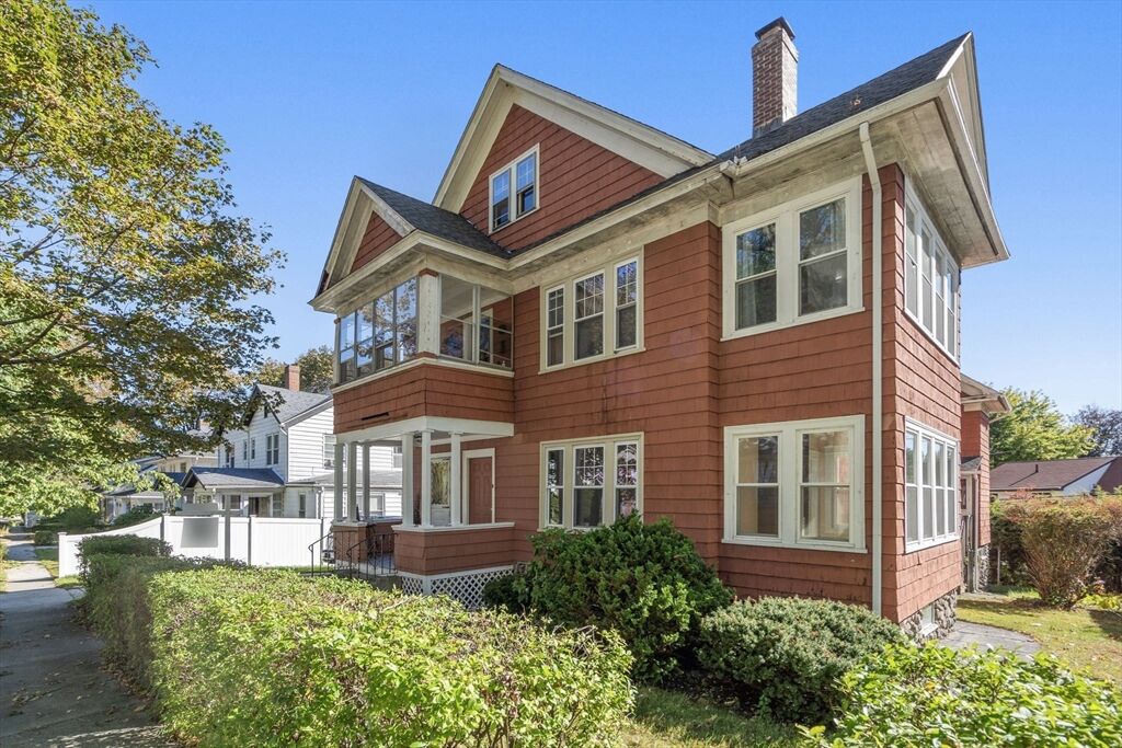 Property Photo:  53 Howland Ter  MA 01602 