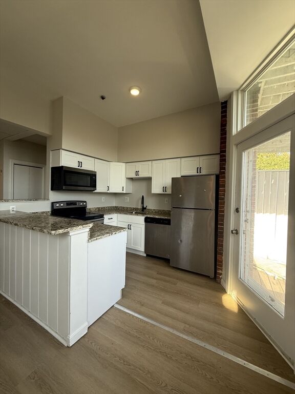 Property Photo: 94 River St 3 MA 01830