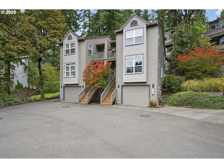 Property Photo:  4355 Silver Ct  OR 97035 
