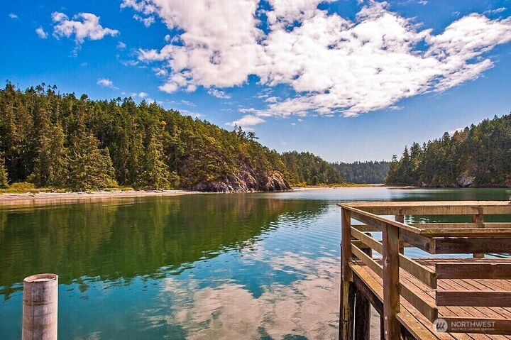 Property Photo:  285  Cornet Bay Road  WA 98277 