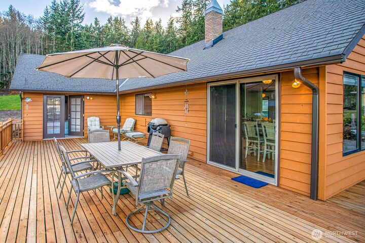 Property Photo: 285 Cornet Bay Road WA 98277