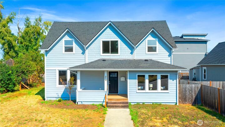 Property Photo: 319 Short Columbia Street WA 98272