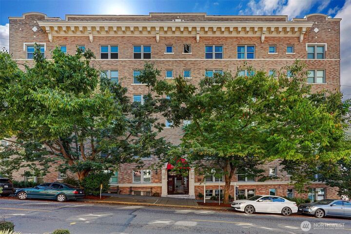 505 E Denny Way A106  Seattle WA 98122 photo