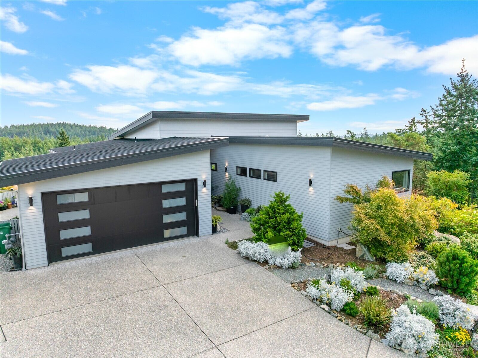 Property Photo: 3939 Rockridge Parkway WA 98221